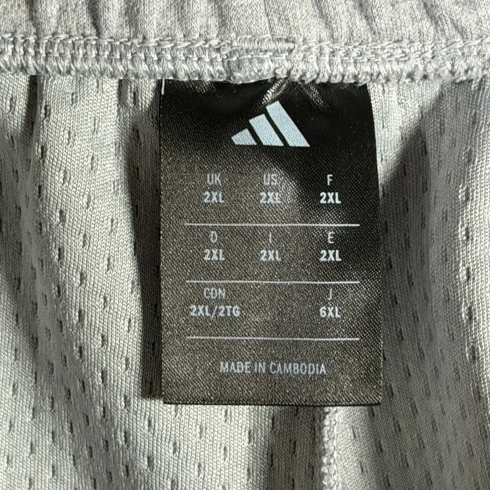 Adidas Mens Heather Grey Sportswear Shorts 2XL JJ4892‎ Zipper Pockets 7in Inseam